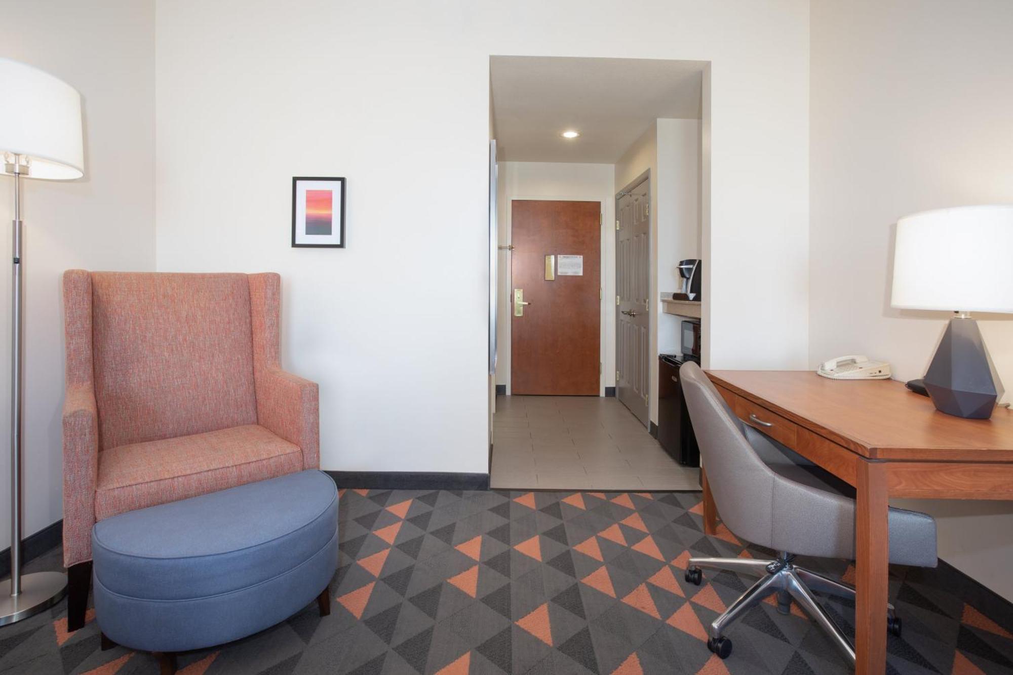 Holiday Inn & Suites Goodyear - West Phoenix Area By Ihg Exterior foto